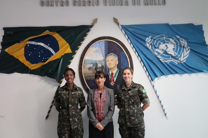 visita ministra 006