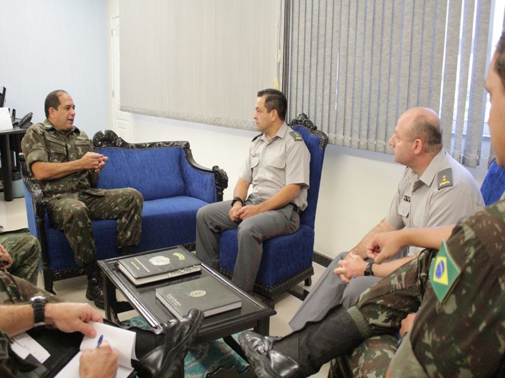 visita adido militar chile abr19 002