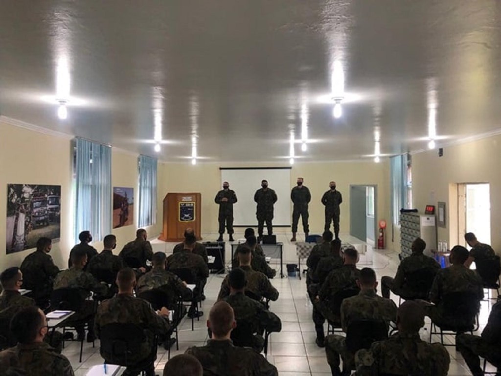emt canoas ago21 006