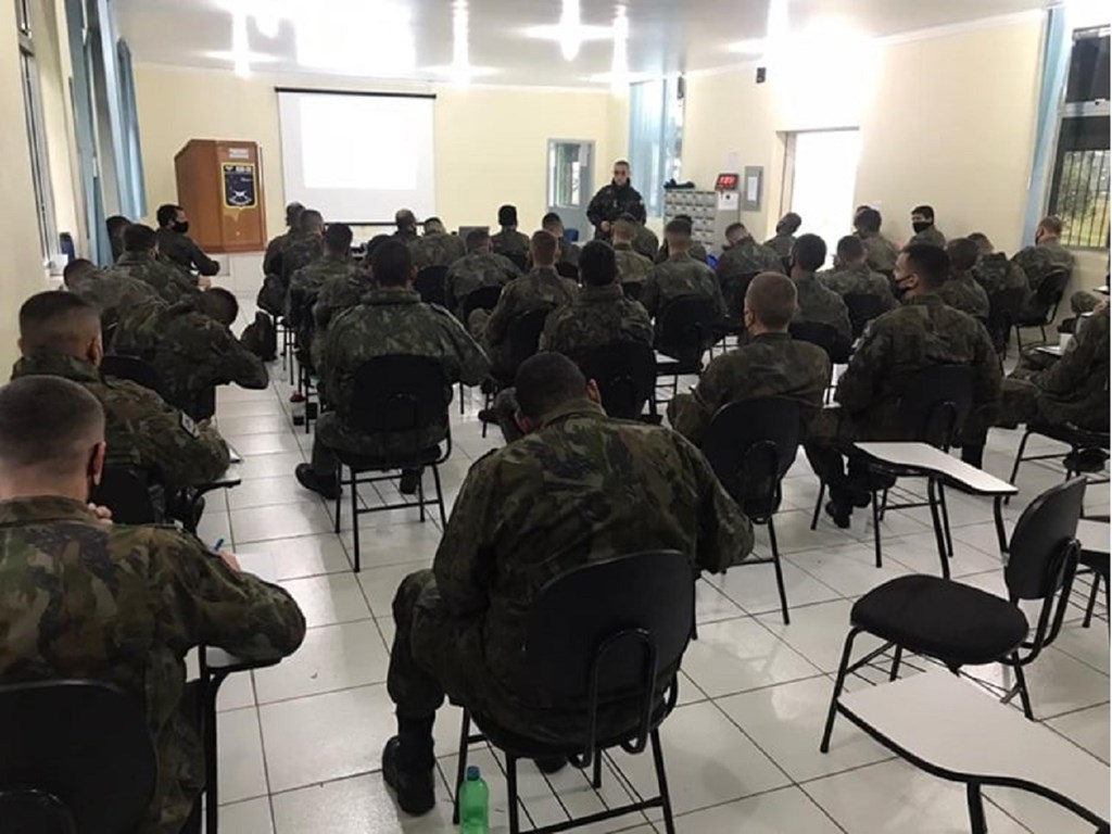 emt canoas ago21 007