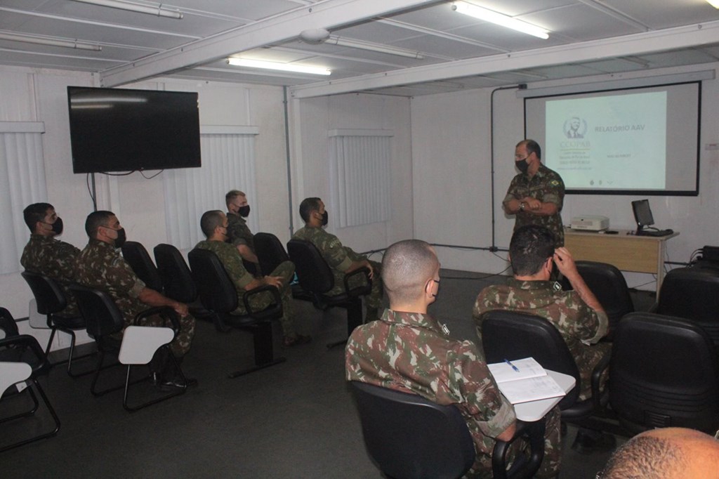 instrucao quadros aav out21 001