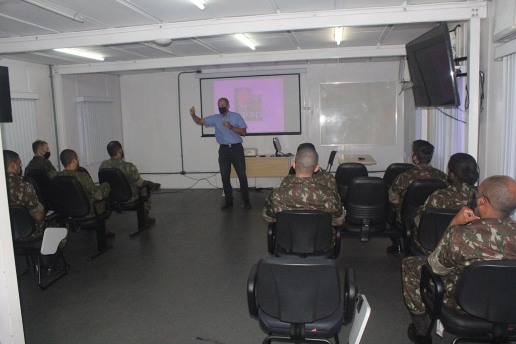 instrucao quadros aav out21 002