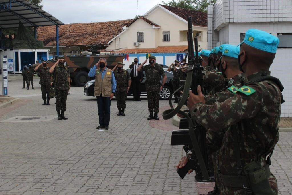 visita ministro defesa ago21 001