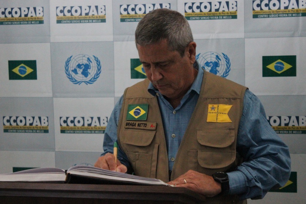 visita ministro defesa ago21 007