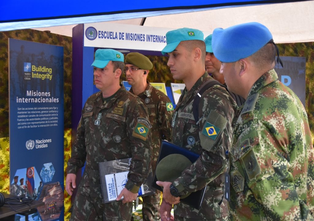 visita acm colombia out22 001