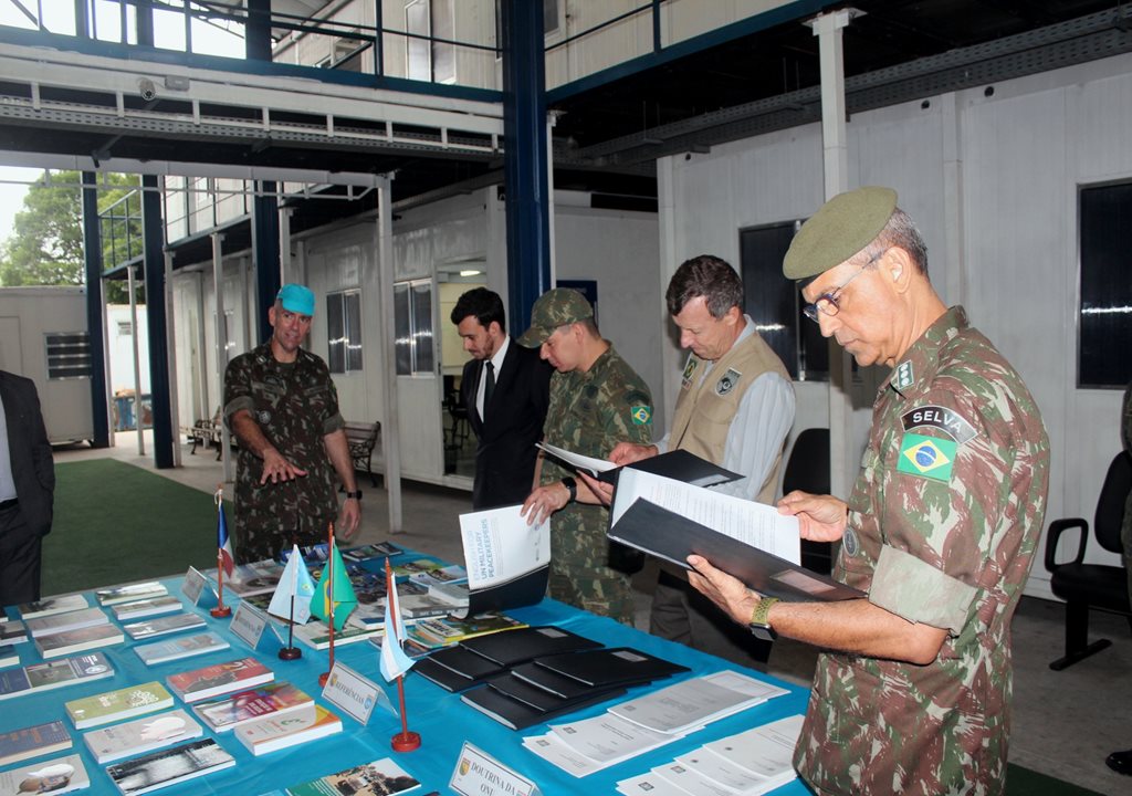 visita conferencia ministerial out22 003