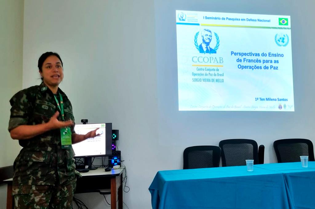 instrutora ccopab seminario defesa out23 001
