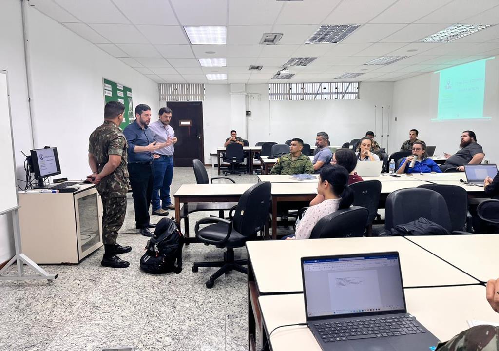 palestra instituto meira mattos jun23 001