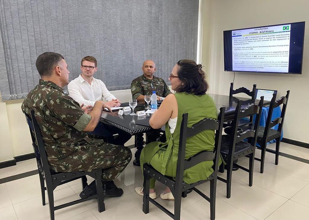 visita consulado britanico mar23 001