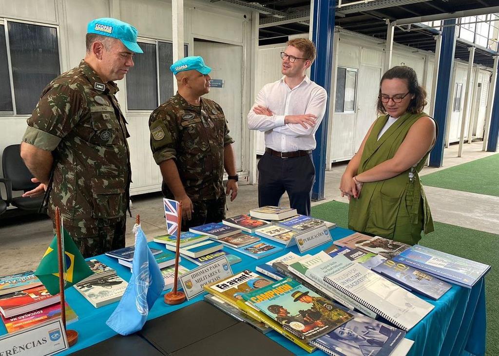 visita consulado britanico mar23 003