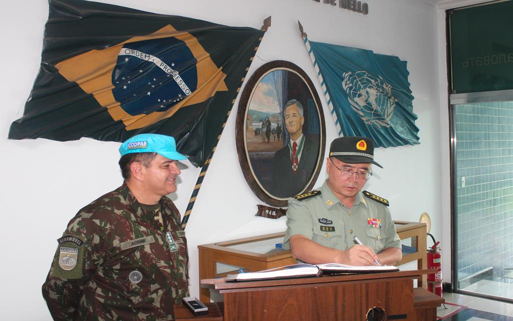 visita adido exercito chines mar24 006