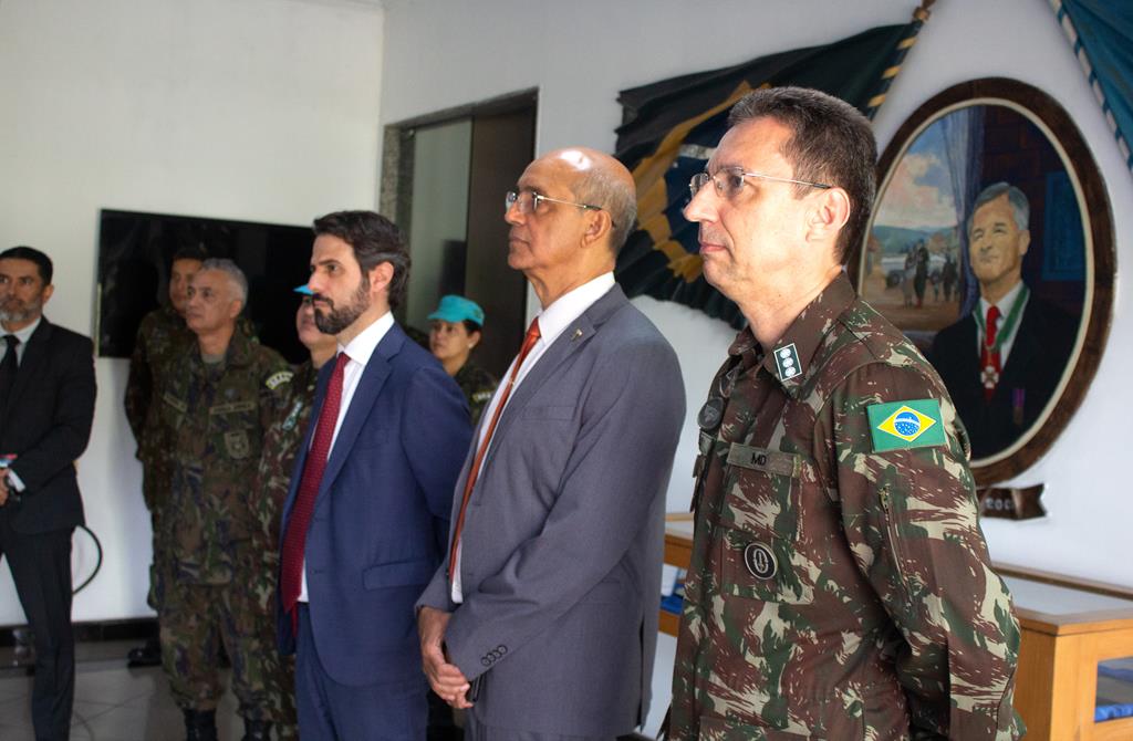 visita cae mre jun24 003
