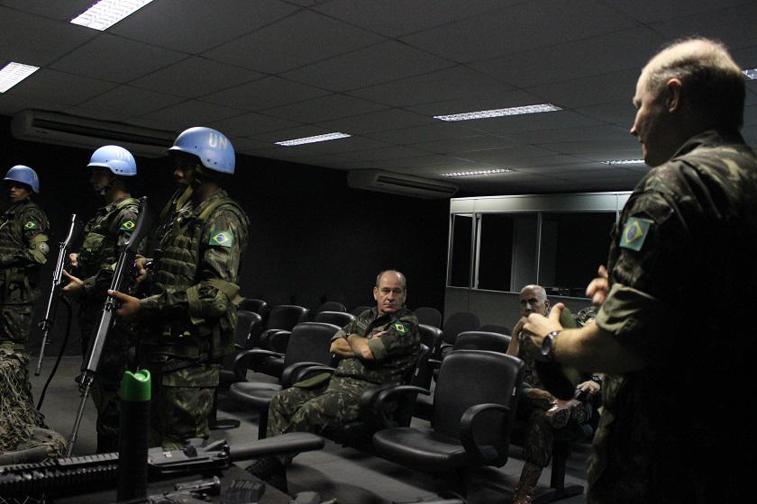 visita cmt militar leste - 03