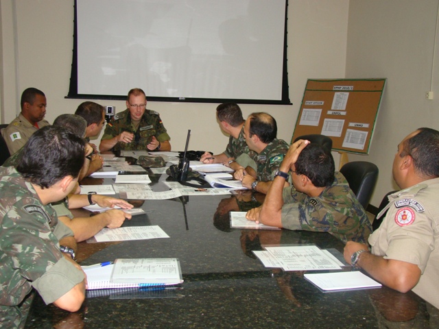 Instrução de UN Communication com o Ten Cel Andreas Tschakert, da Alemanha