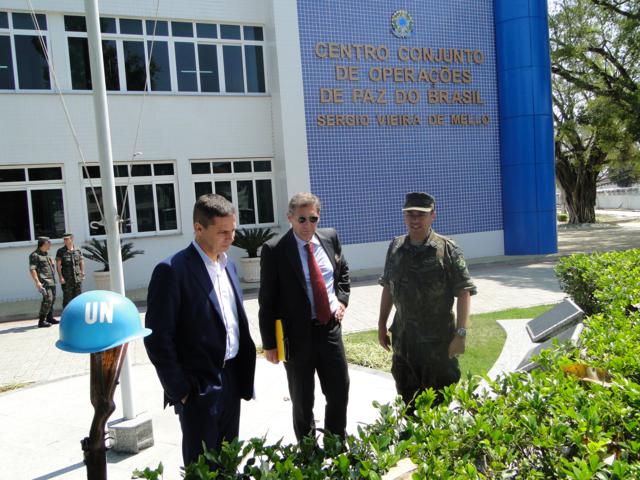 Comitiva UE 07