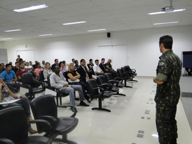 DSC08115 640x480