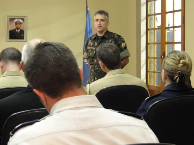 visita_war_college_2012_01